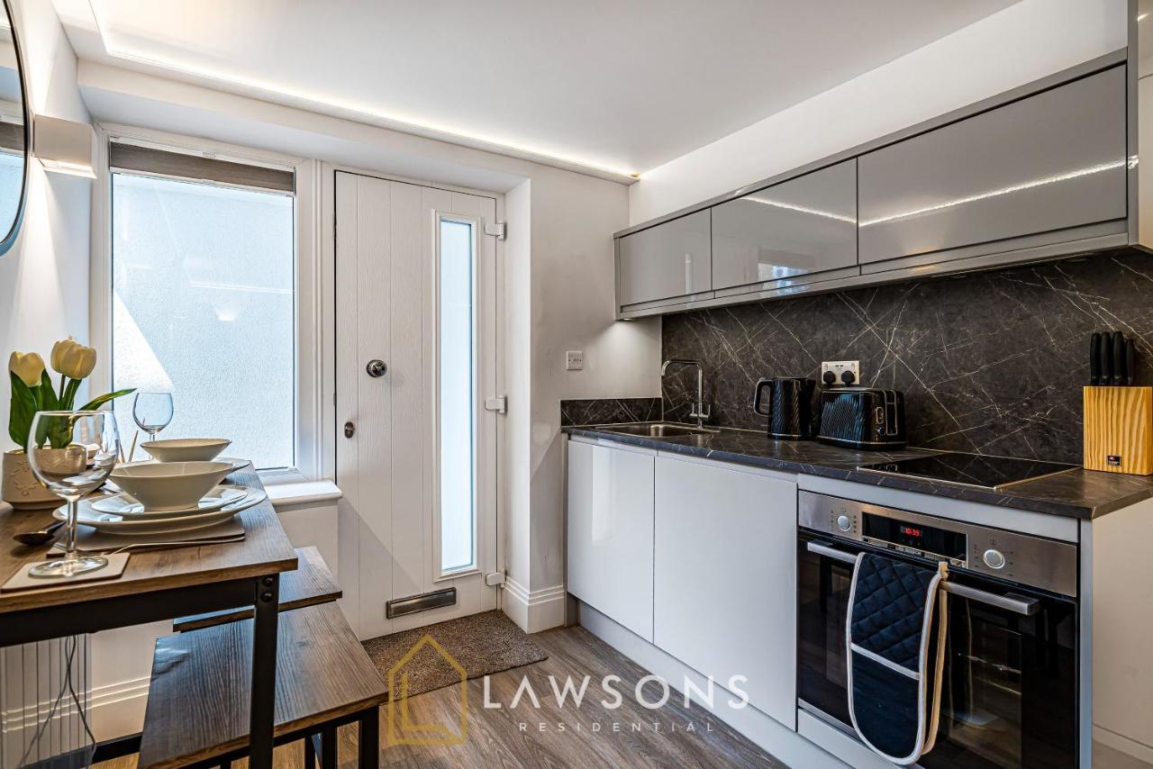 Appartamento Cosy Living By Lawsons Windsor Esterno foto